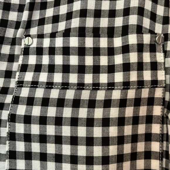 Jones New York Women's L Button Tie Front Blouse Shirt Black Gingham Pla… - Picture 3 of 7
